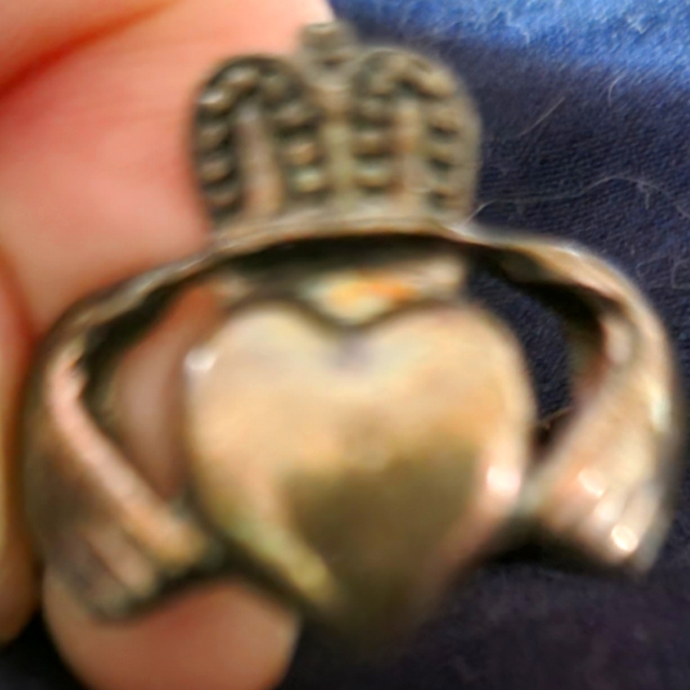 Large Claudagh silver ring size 12
